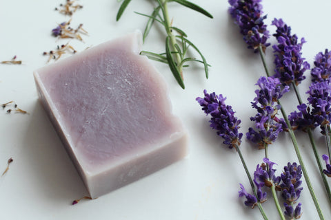 Lavendel en rozemarijn zeep blok